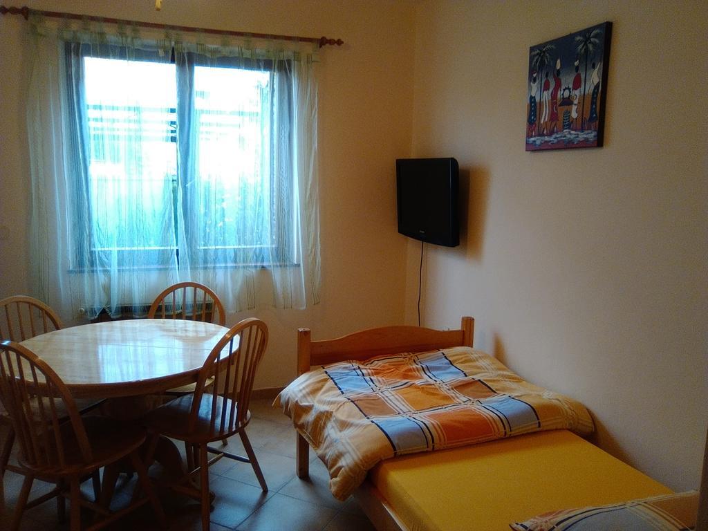 Apartment Jasmine Ізола Екстер'єр фото